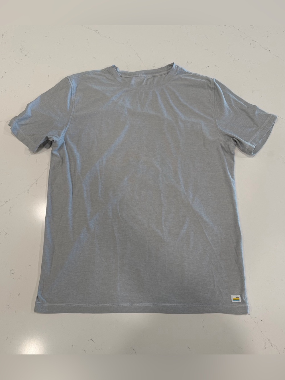 Vuori Men’s Light Gray Strato Tech Tee - Medium